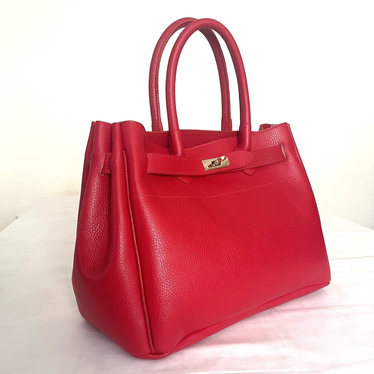 FRENCH RED NATURAL LEATHER BAG