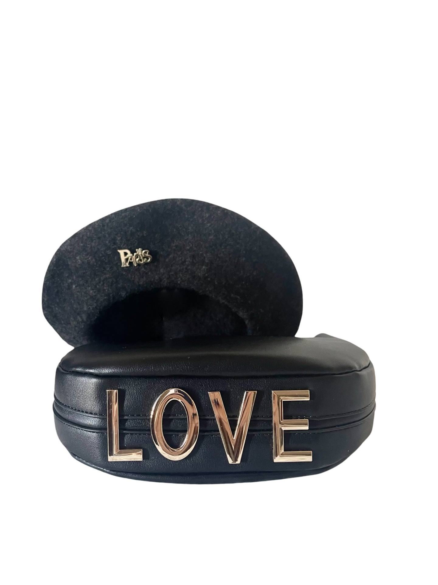 The little LOVE bag and its beret